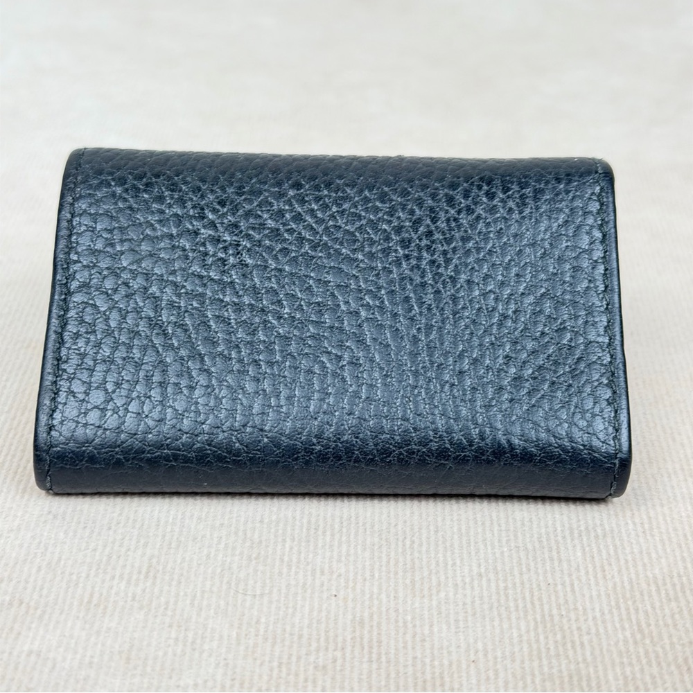Gucci Marmont GG Leather 6-Key Holder Black Gold Hardware - Picture 3 of 11